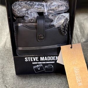 Steve Madden Black Card Holder Crossbody